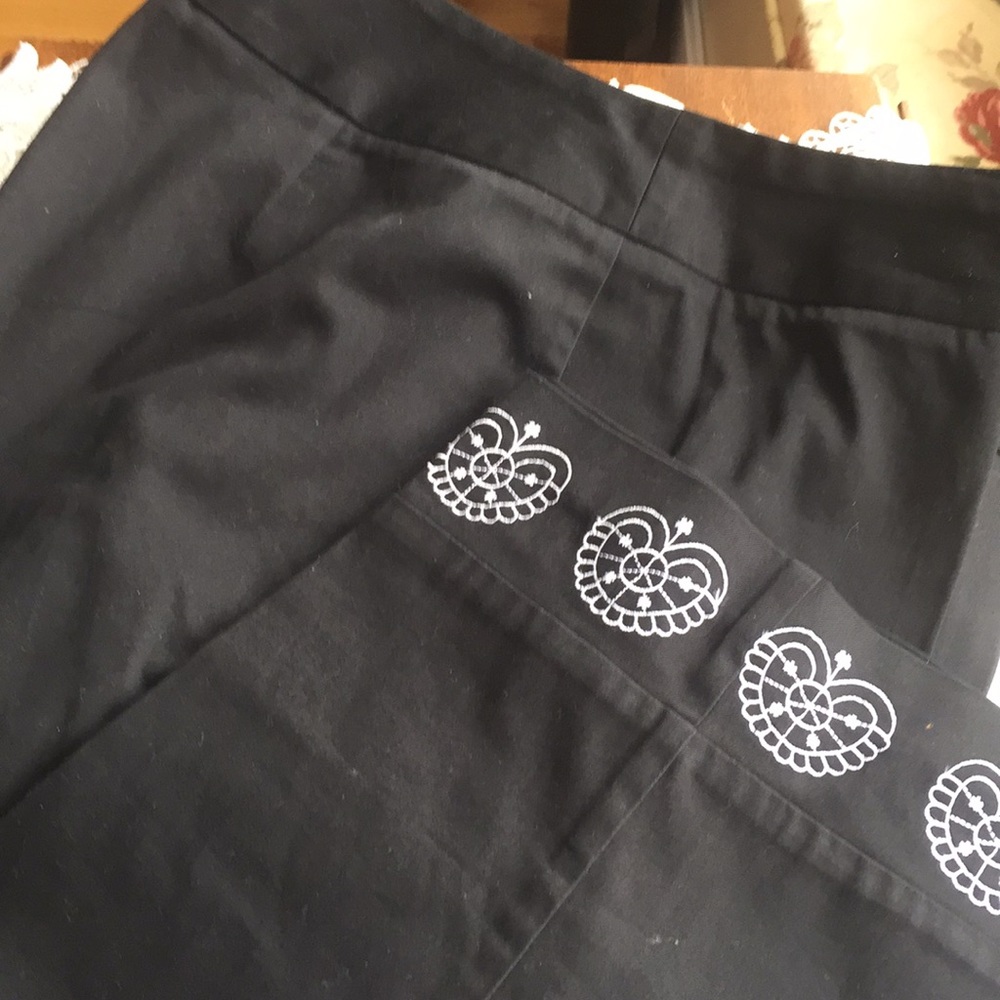 Gorgeous Black Wide Leg Cropped Pants